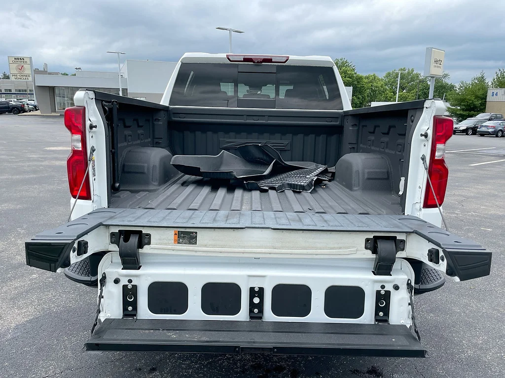 Used 2022 Summit White Chevrolet ZR2 image 26