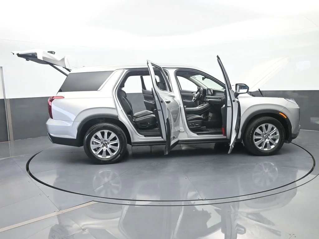 Used 2025 Typhoon Silver Hyundai SEL image 81