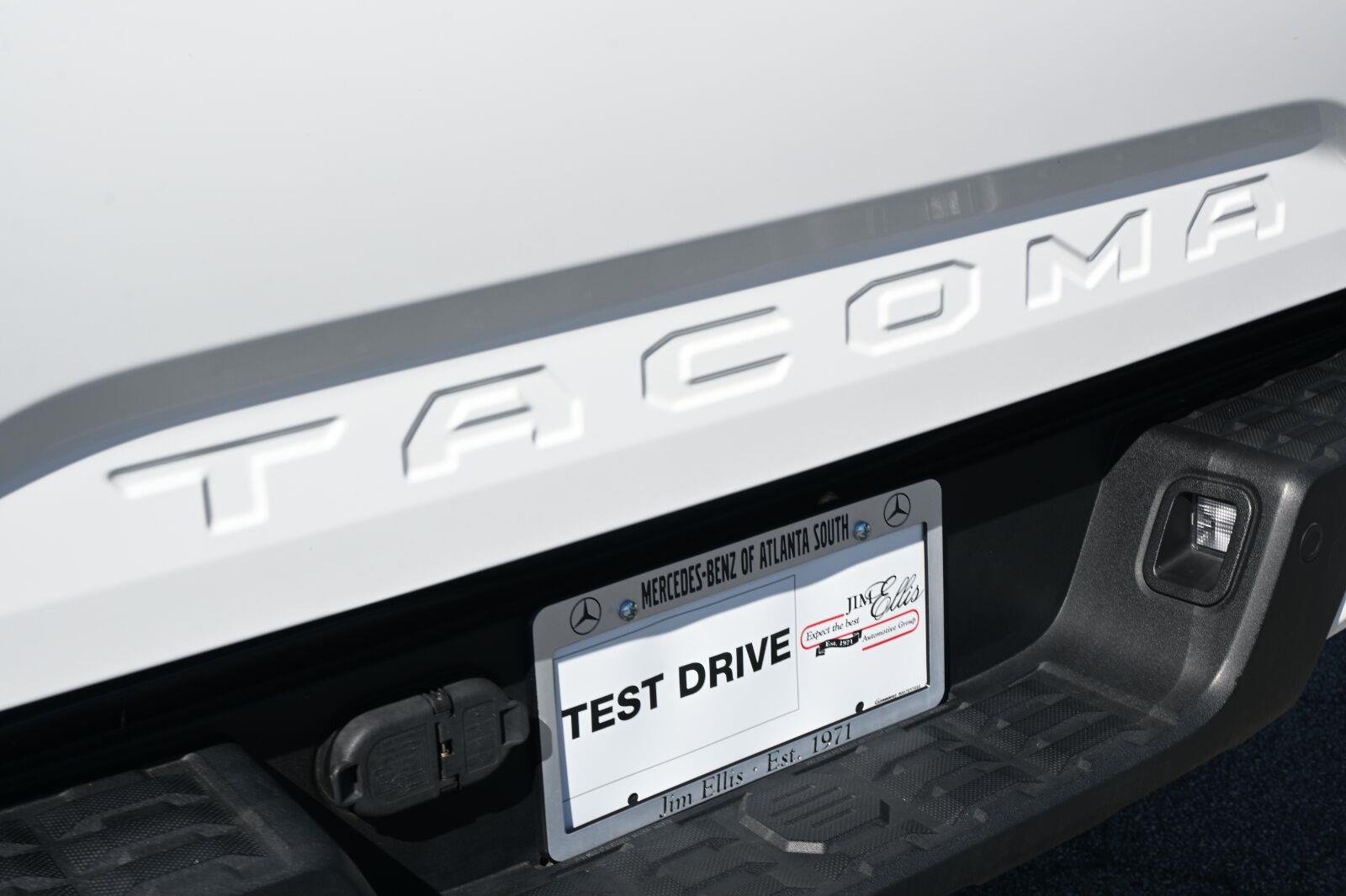 Used 2020 Super White Toyota Limited image 26