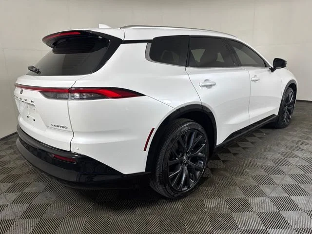 Used 2025 White Toyota Limited image 3