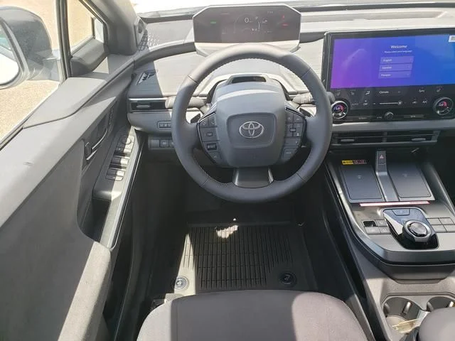 New 2026 Wind Chill Pearl Toyota XSE image 15