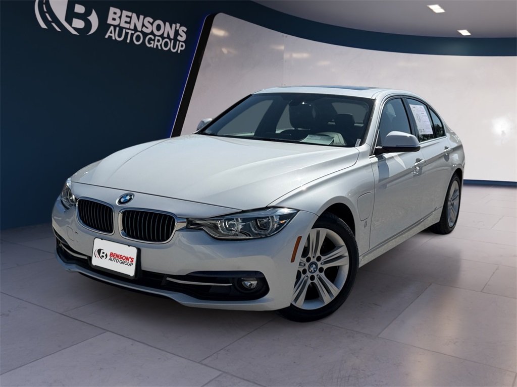 2018 BMW 3 Series 330e