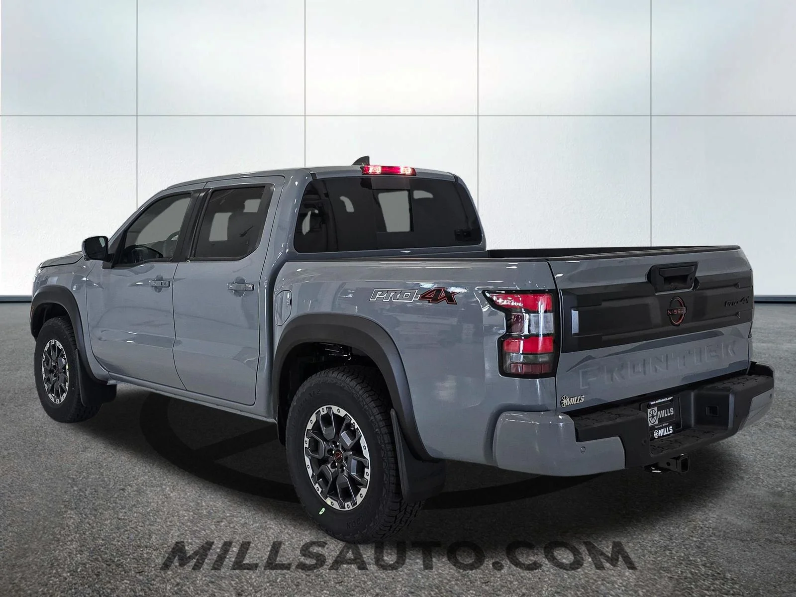New 2026 Boulder Gray Pearl Nissan Crew Cab PRO-4X® image 4