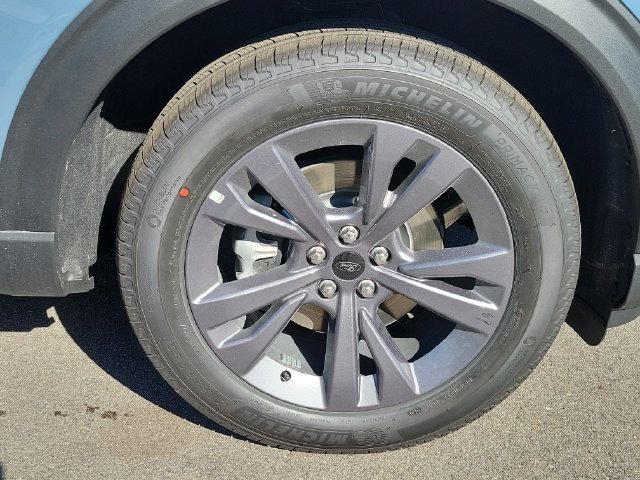 New 2027 Vapor Blue Metallic Ford Active image 44