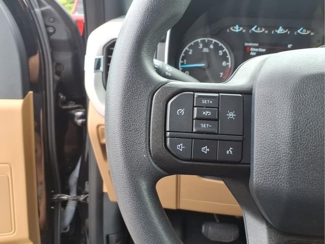 Used 2023 Black Ford XLT image 24