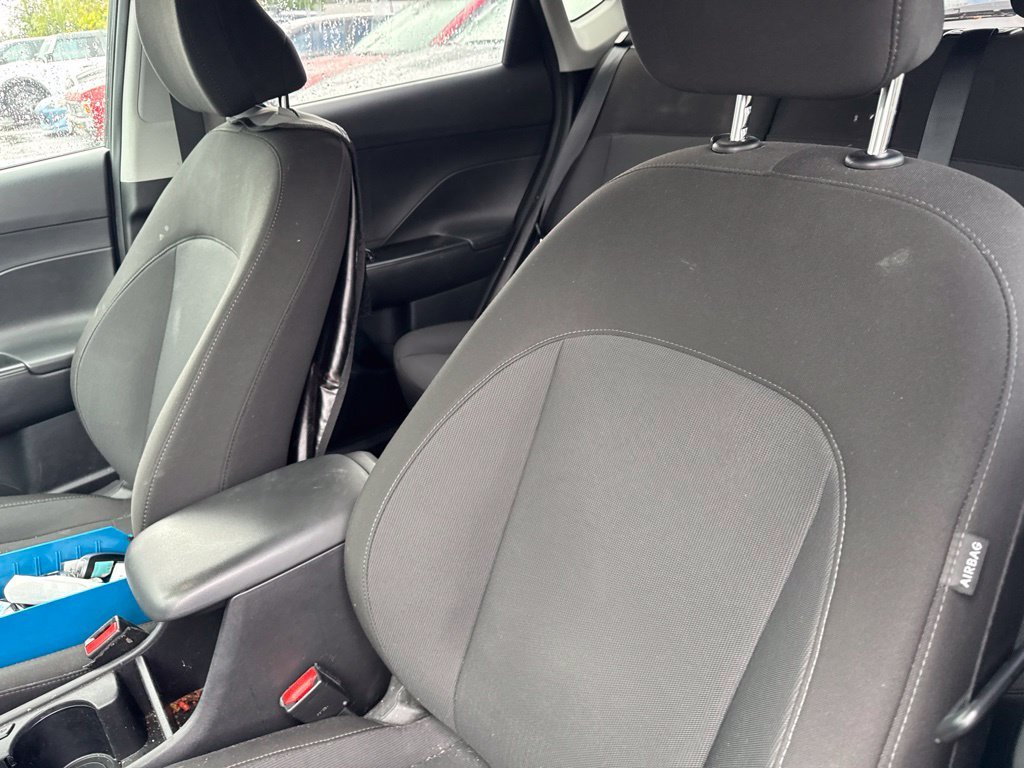 2024 Hyundai Kona SEL - Photo 6