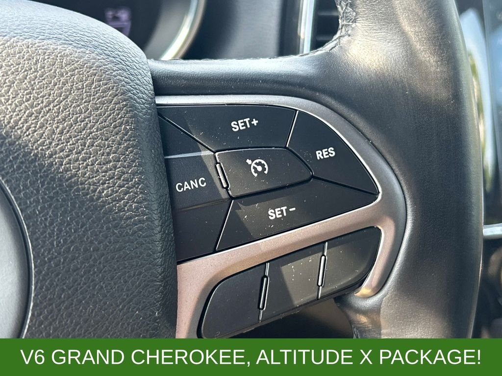 Used 2021 Black Jeep Laredo X image 22