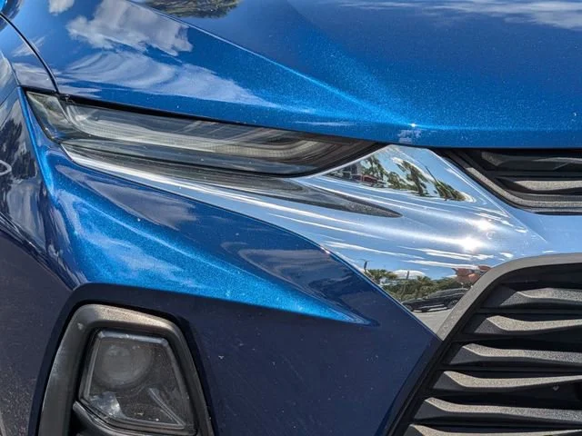 Used 2022 Blue Glow Metallic Chevrolet 2LT image 10