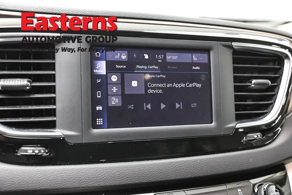 Used 2024 Black Chrysler LX image 19