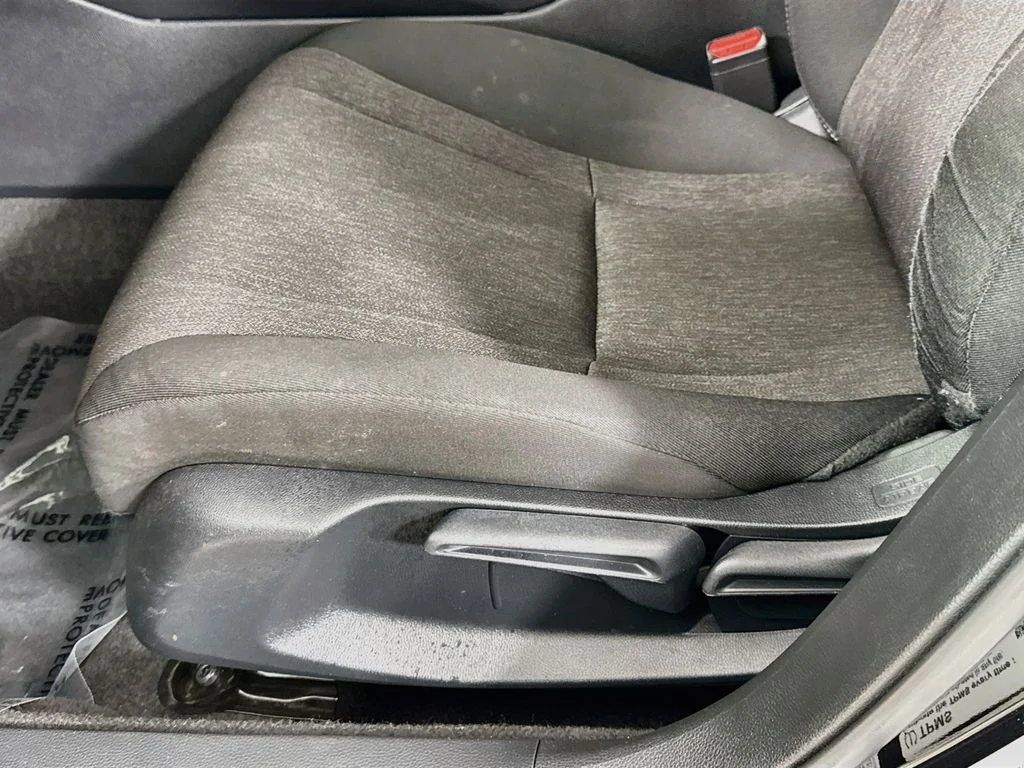 Used 2024 Black Honda LX image 19