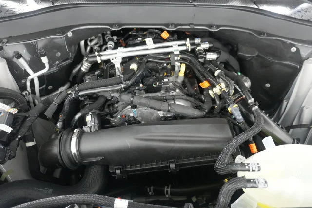 New 2027 Avalanche Gray Ford Active image 34