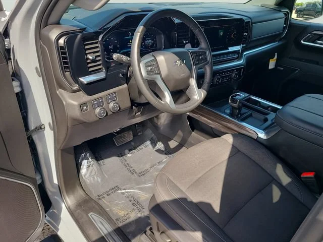 Used 2025 Slate Gray Metallic Chevrolet RST image 15