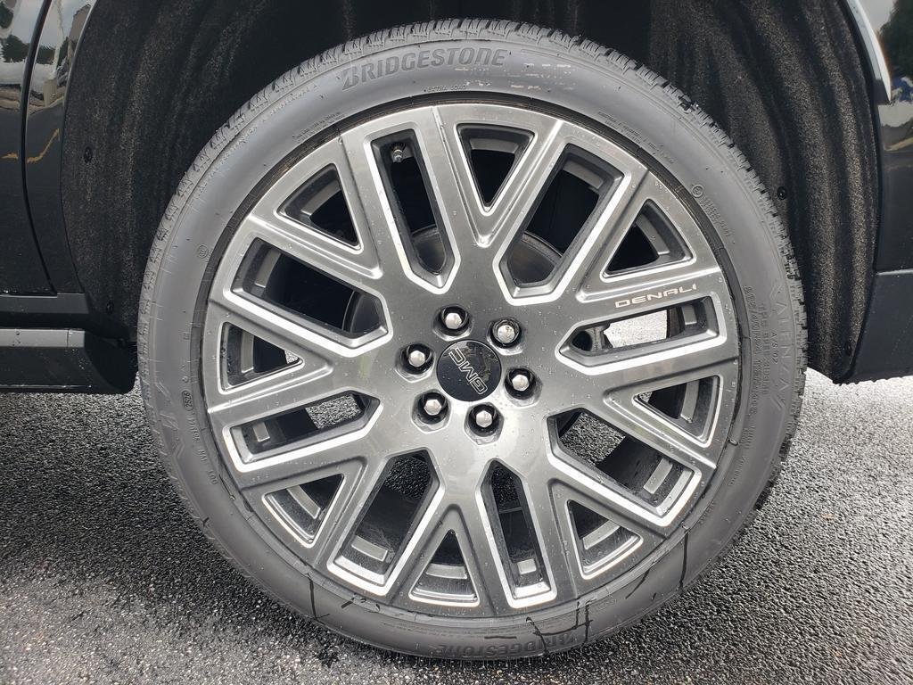 2026 GMC Yukon Denali Ultimate - Photo 20