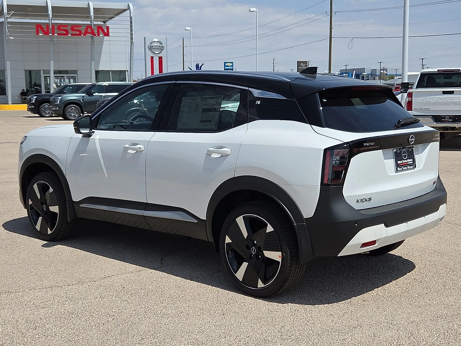 New 2026 XAB 2T White Black Nissan SR Front-Wheel Drive image 3