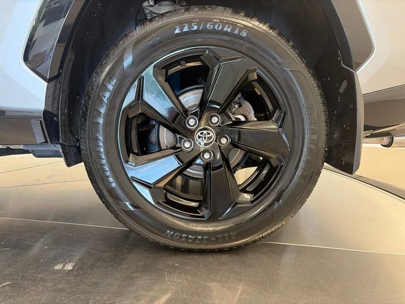 Used 2020 Silver Toyota XSE image 40