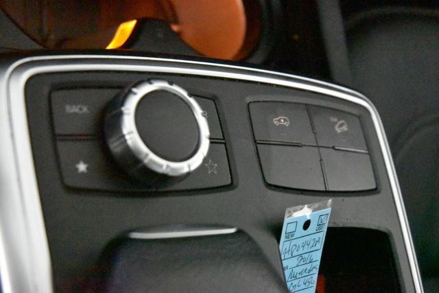 Used 2016  Mercedes-Benz GL 450 image 27