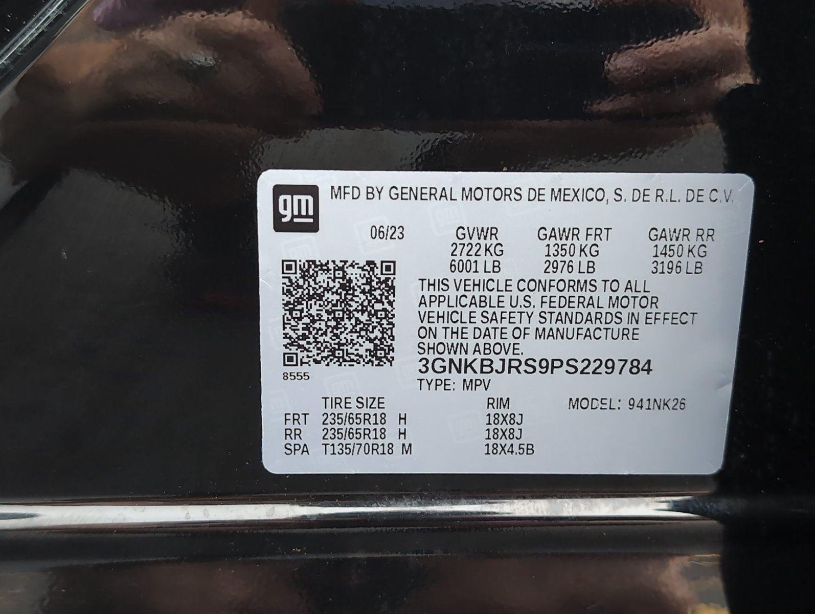 Certified Used 2023 Black Chevrolet 3LT image 13