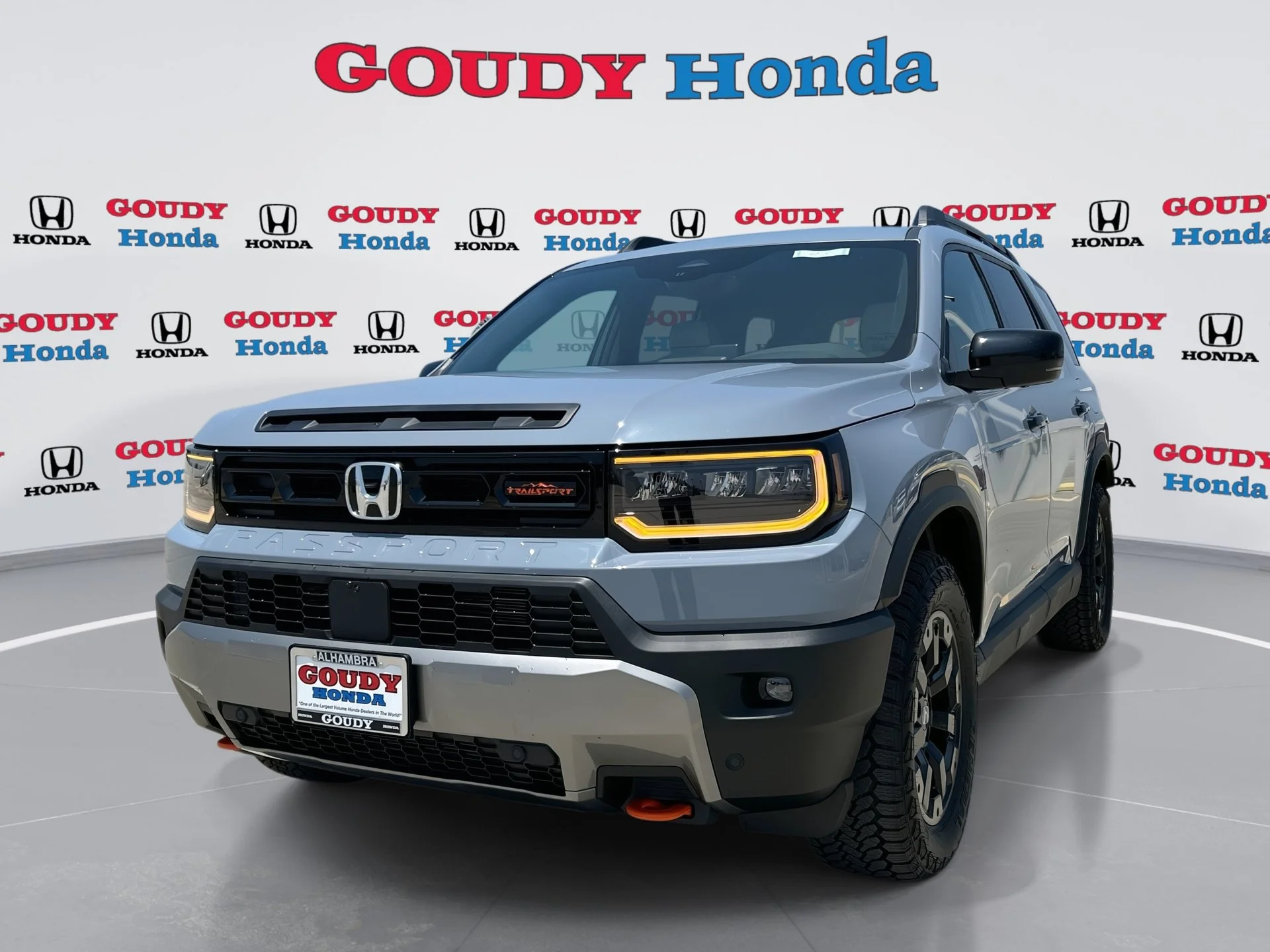 New 2026 Sonic Gray Pearl Honda TrailSport Elite image 1