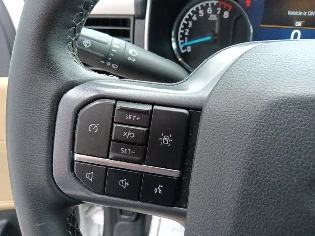 Certified Used 2023 Oxford White Ford XLT image 18