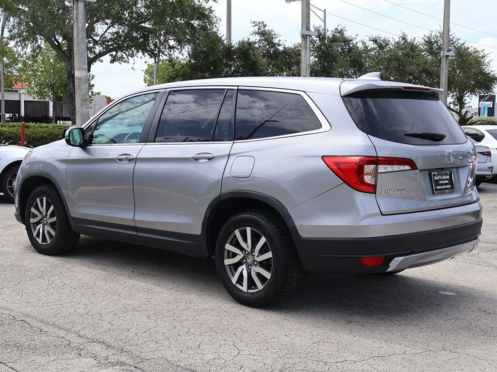 Used 2021 Silver Honda EX image 9