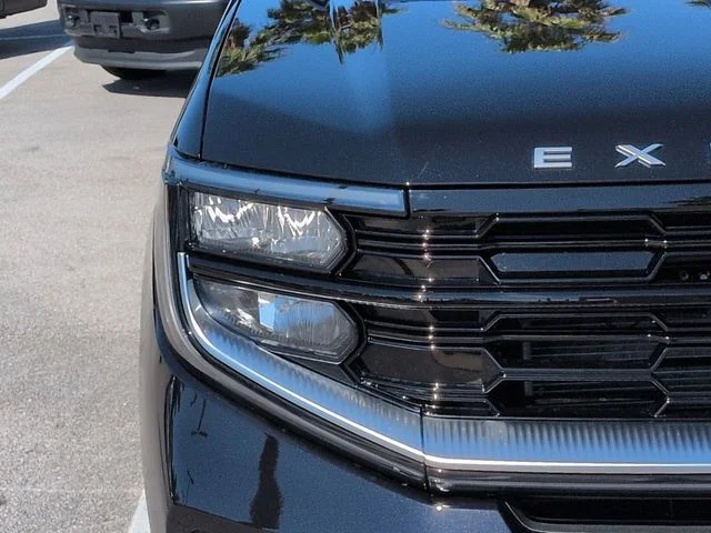 New 2026 Agate Black Metallic Ford Platinum® image 10