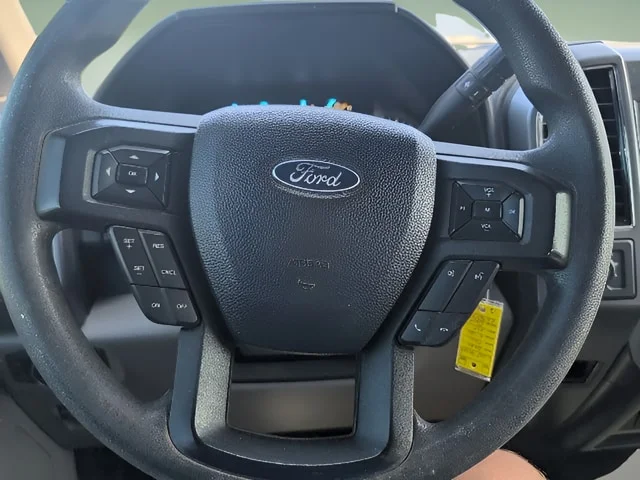 Used 2020 Black Metallic Ford XLT image 12