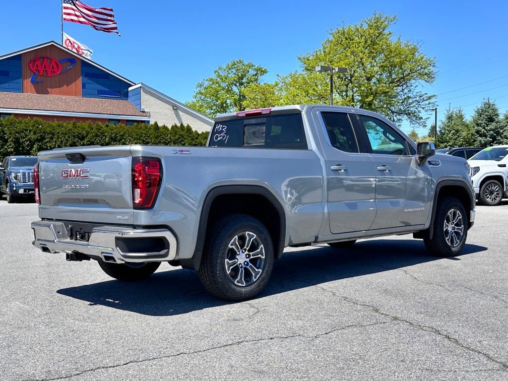 New 2026 Sterling Metallic GMC SLE image 9