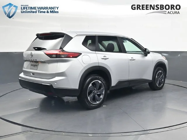 Used 2025 Brilliant Silver Metallic Nissan SV image 5
