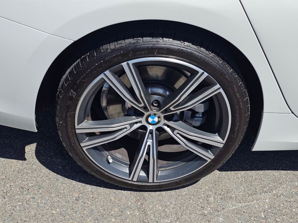 Used 2023 White BMW 330i image 8