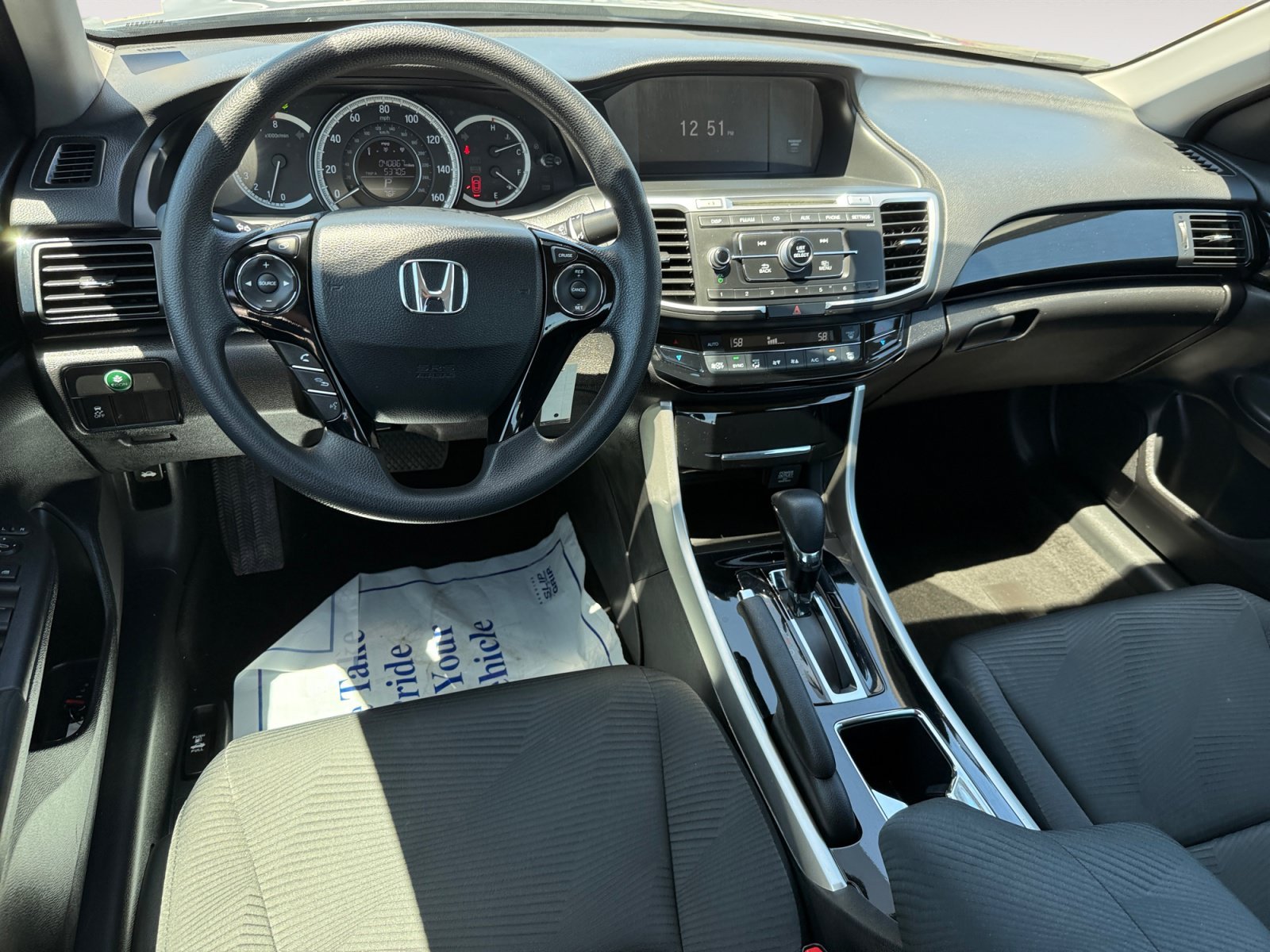 Used 2017 Silver Honda LX image 15