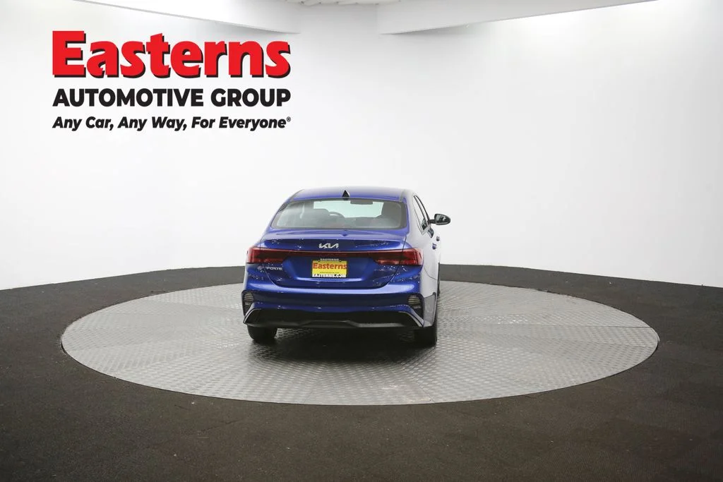 Used 2023 Blue Kia LXS image 36