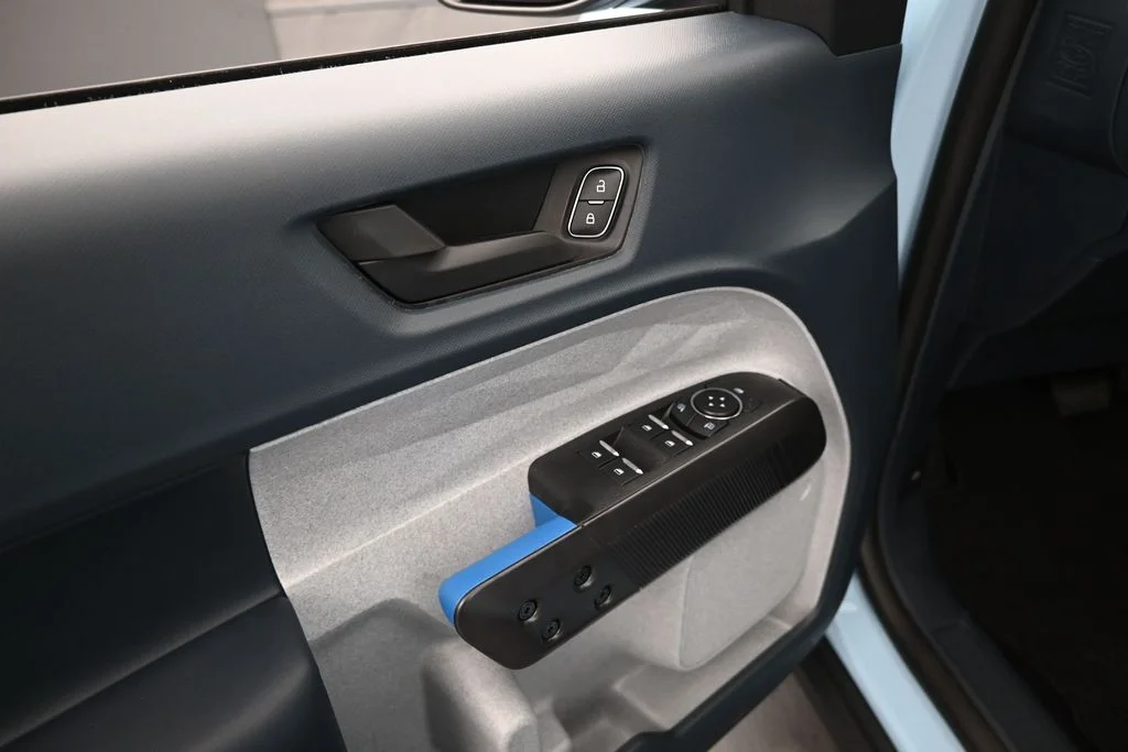 New 2026 Light Blue Ford XLT image 9