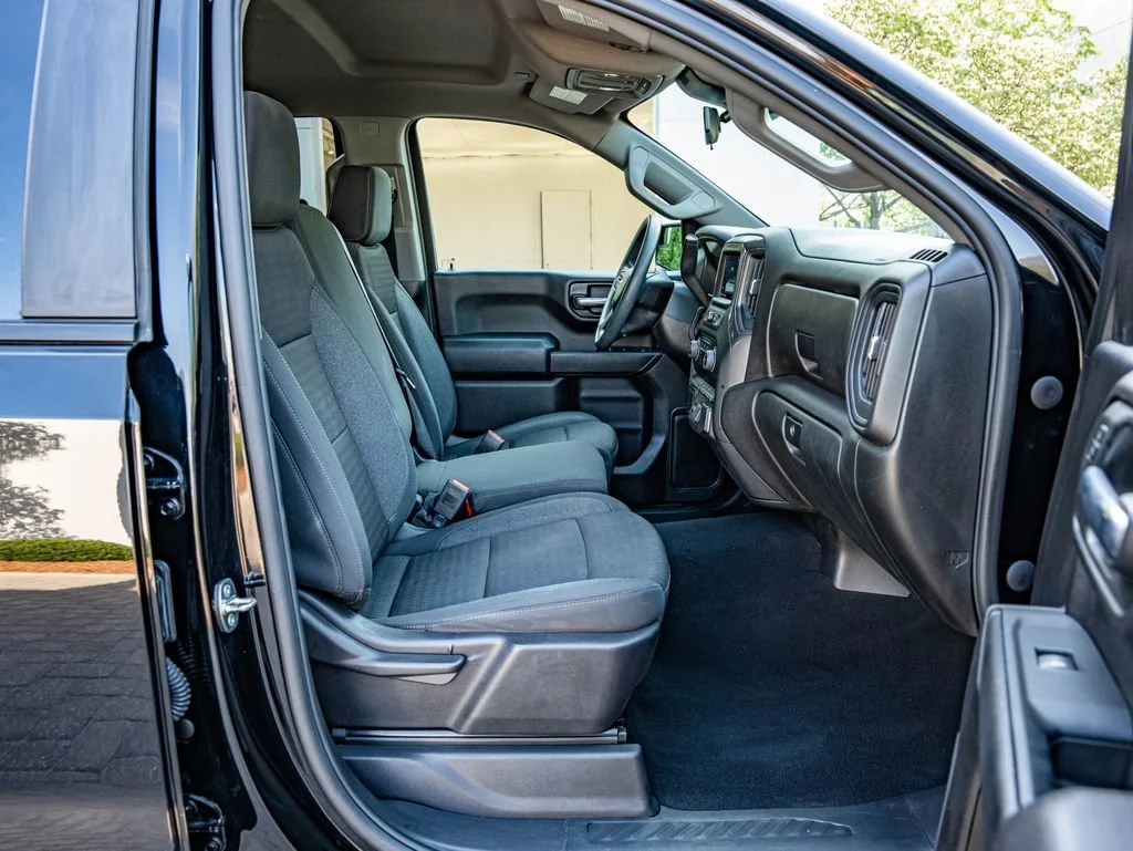 Used 2024 Black Chevrolet Custom image 36