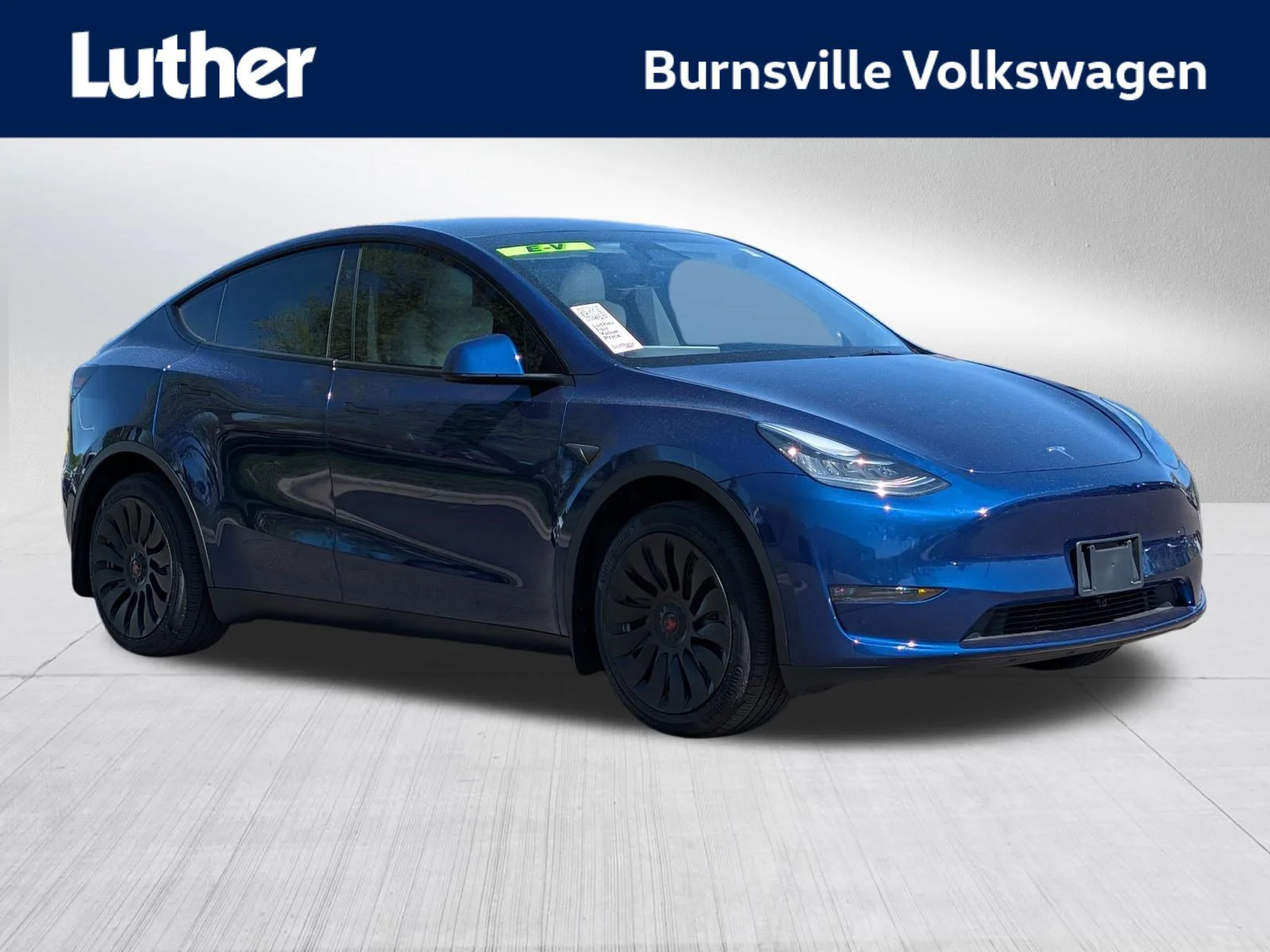 2023 Tesla Model Y Long Range Dual Motor All-Wheel Drive's photo