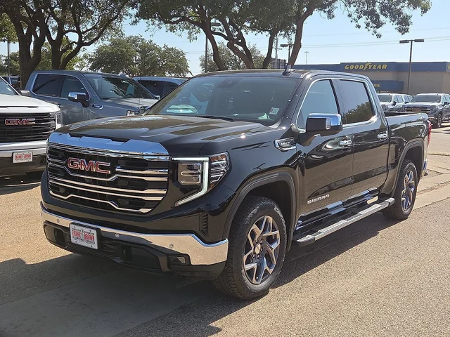 New 2026 GMC Sierra 1500 SLT