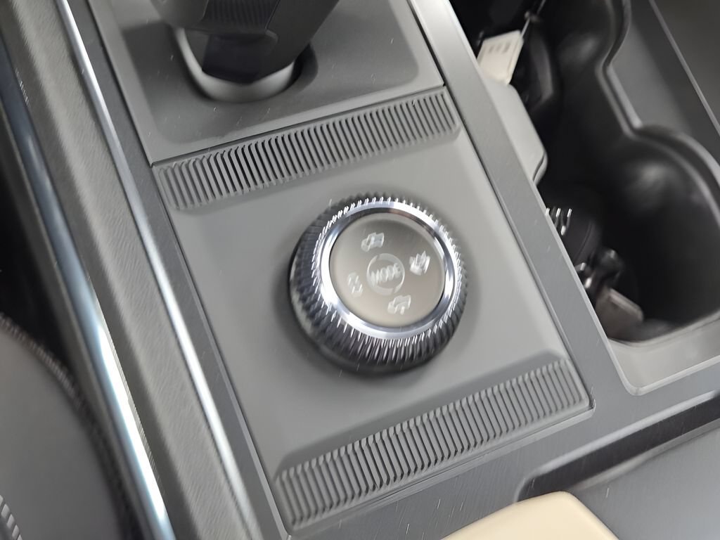2026 GMC HUMMER EV 2X - Photo 25