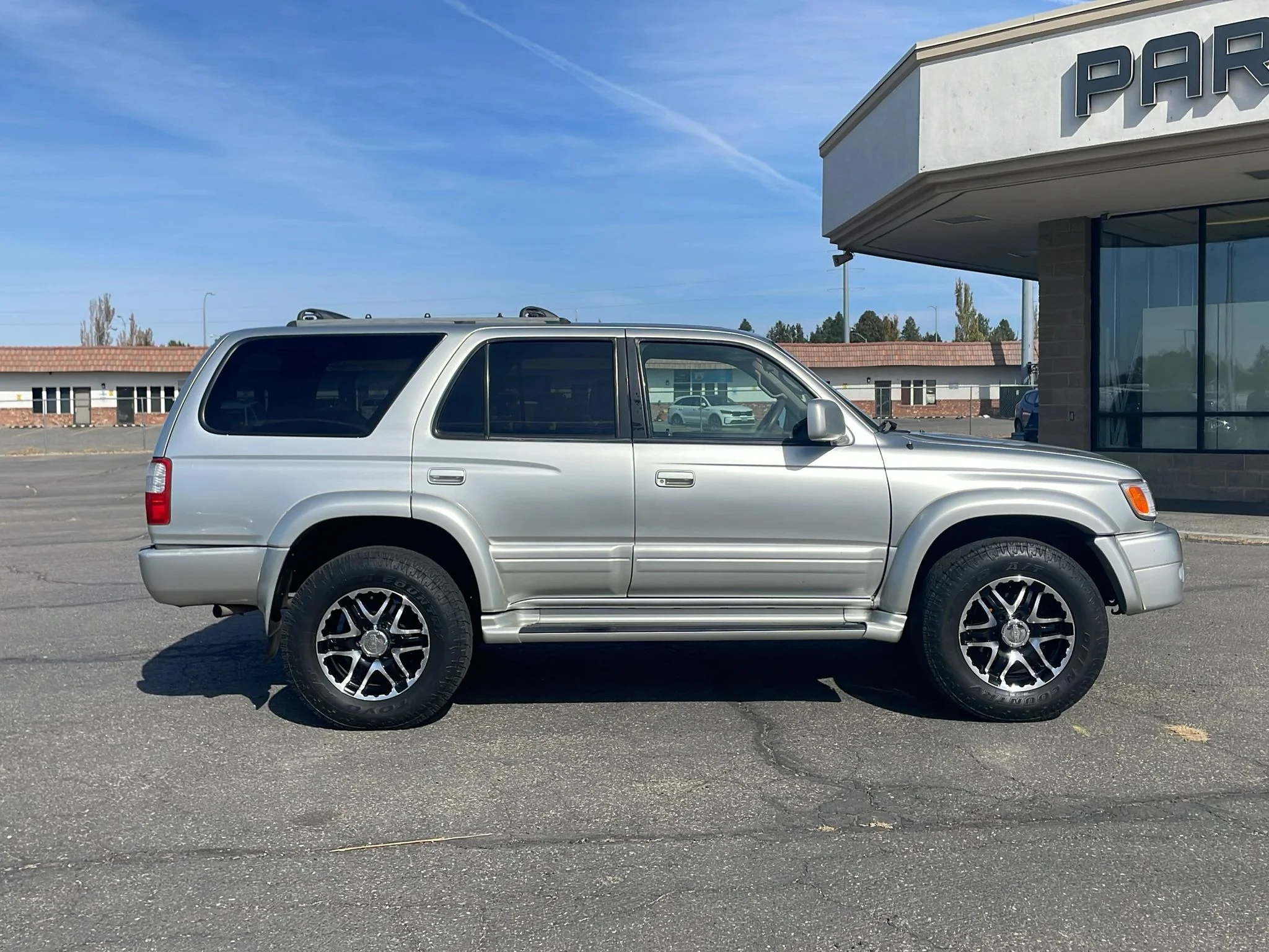 2000 Toyota 4Runner LIMITED - Photo 9