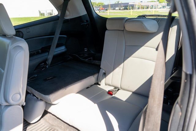 Used 2020 Modern Steel Metallic Honda Touring image 12