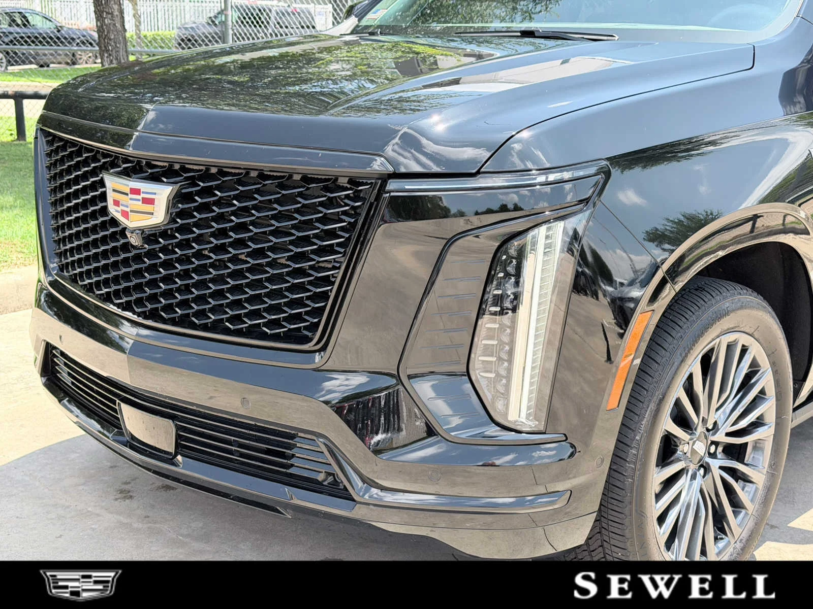 2025 Cadillac Escalade 4WD Sport Platinum's photo