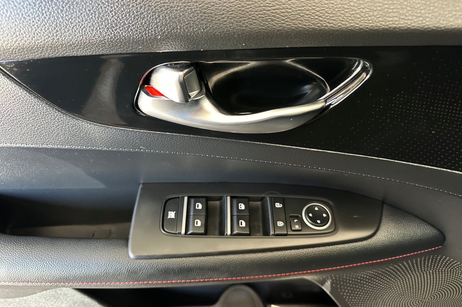 Used 2023 Gray Kia GT image 11