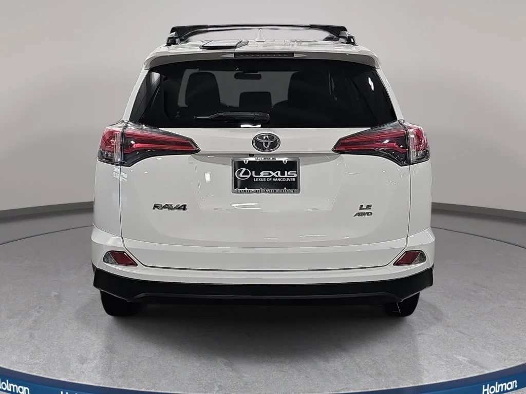 Used 2017 White Toyota LE image 7