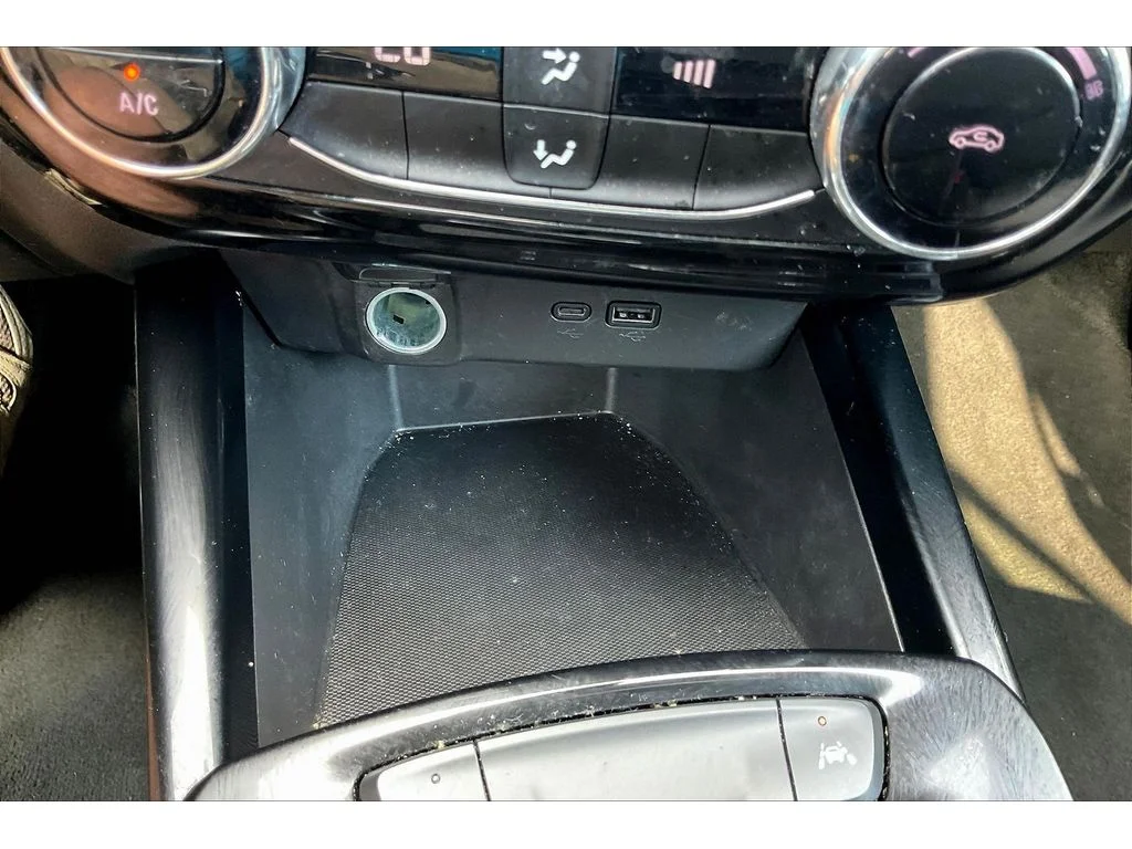 Used 2025 Mosaic Black Metallic Chevrolet LT image 23