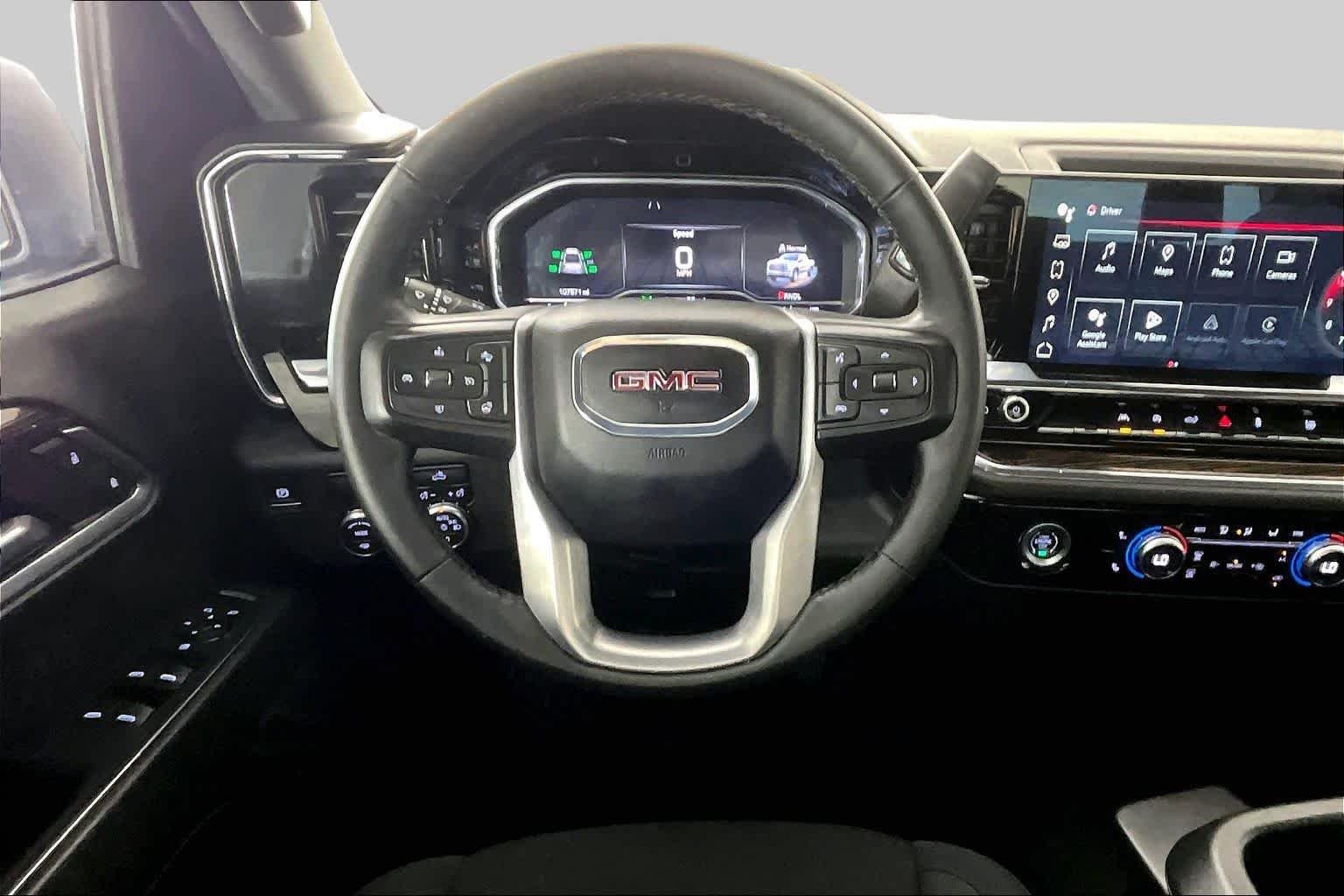 Used 2024 Sterling Metallic GMC Elevation image 6