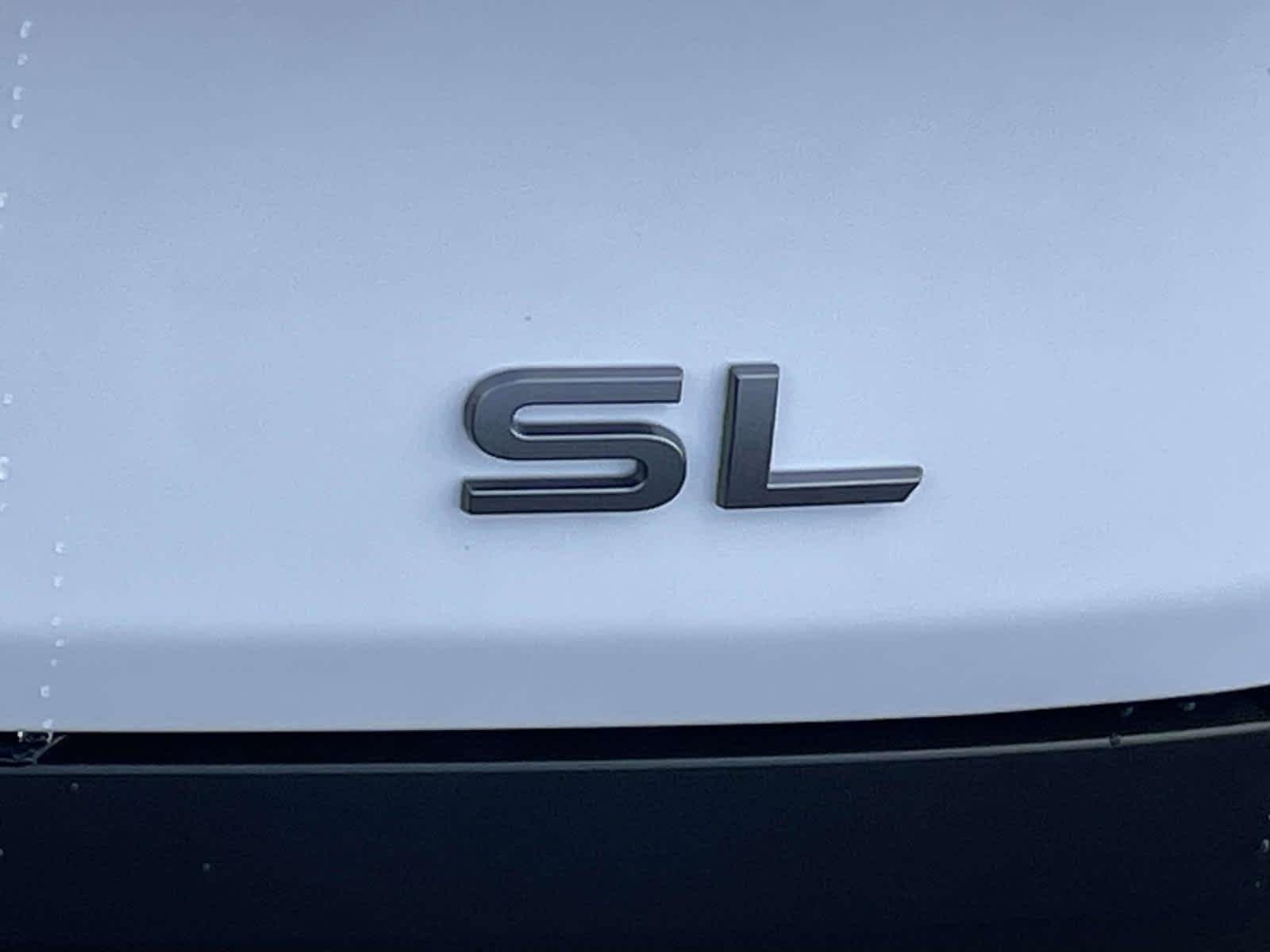 New 2026 Everest White Pearl Tricoat Nissan SL image 10