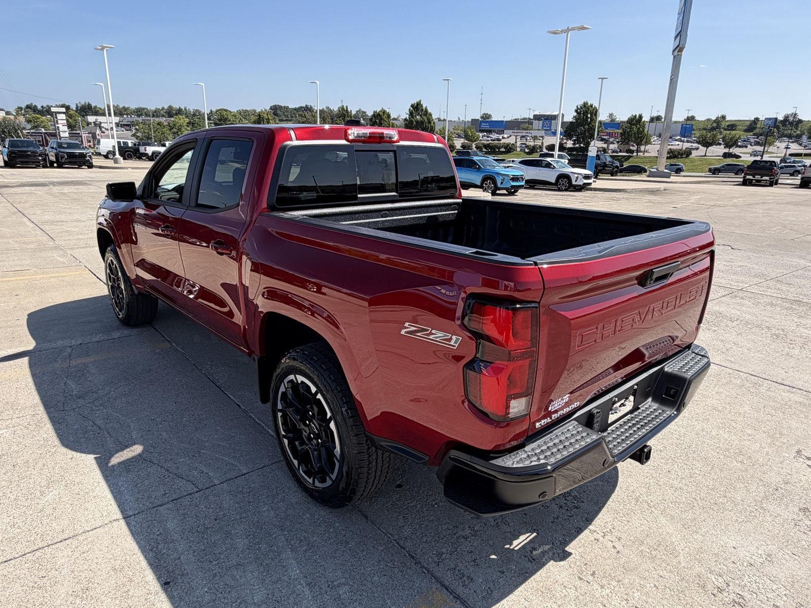 2026 Chevrolet Colorado Z71 - Photo 35