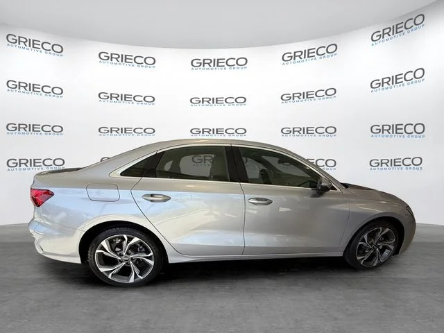 Used 2022 Gray Audi 40 Premium image 7