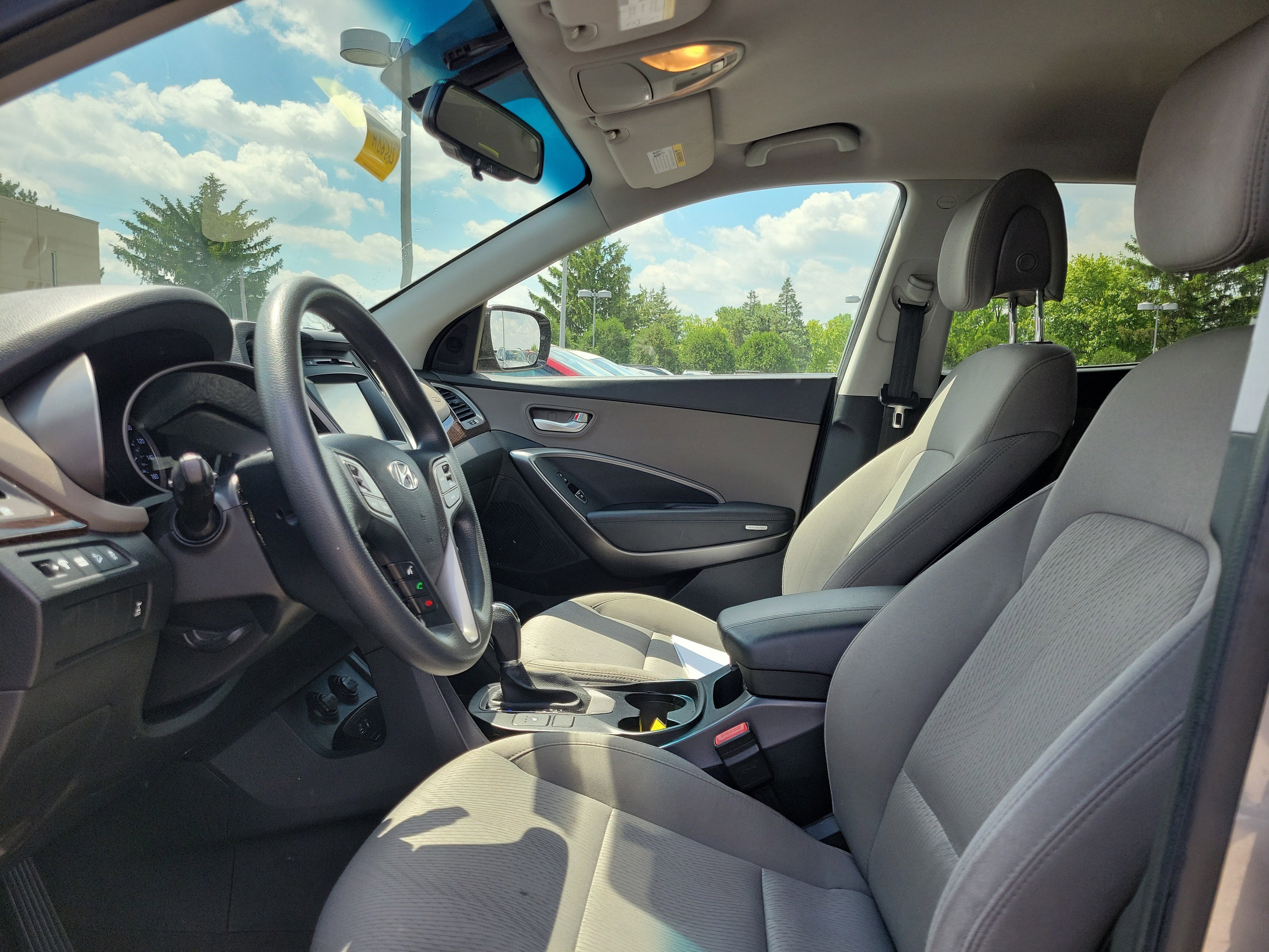 Used 2018 Mineral Gray Hyundai 2.4L image 15