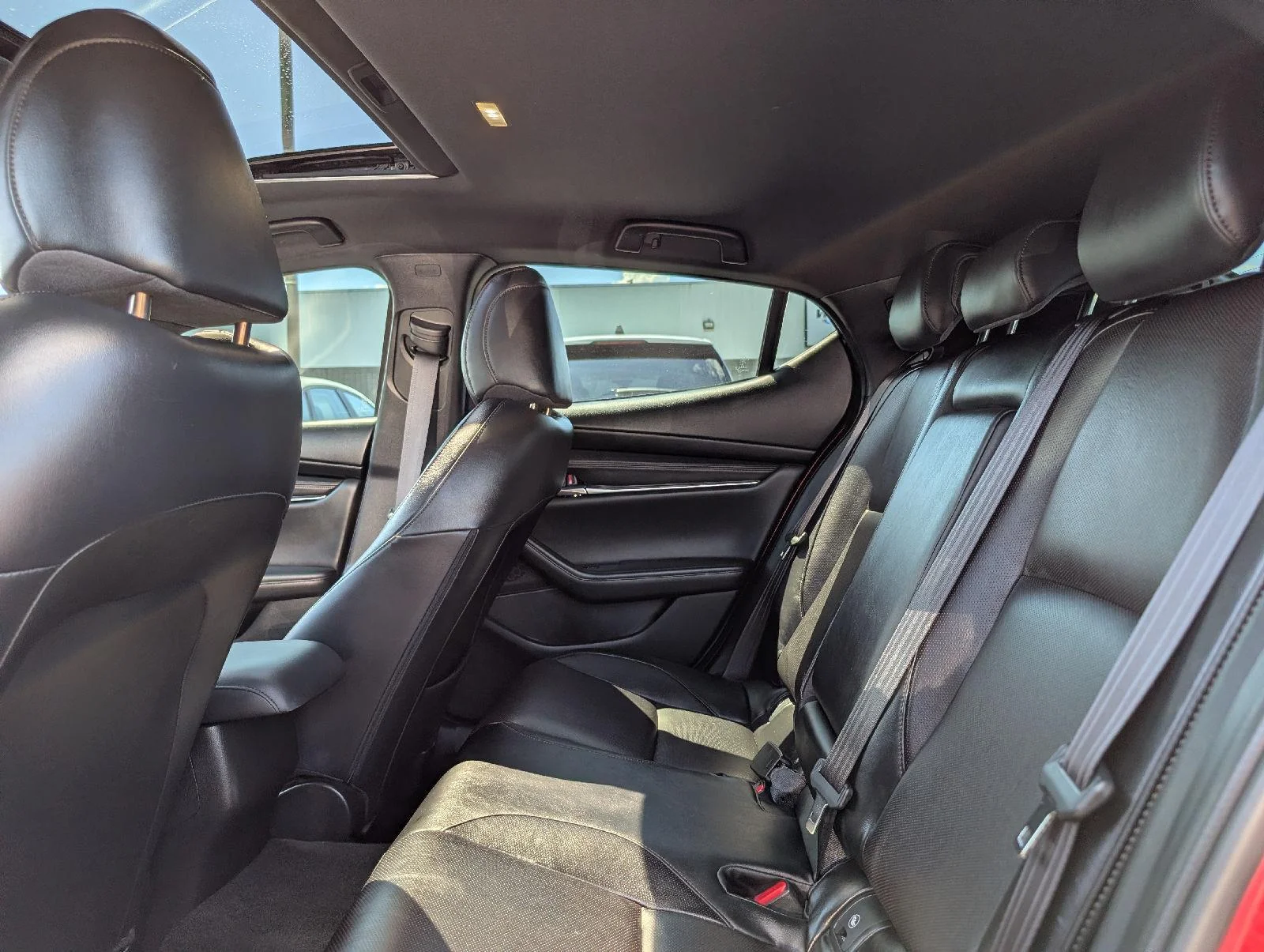 Used 2021 Soul Red Crystal Metallic Mazda Premium image 9