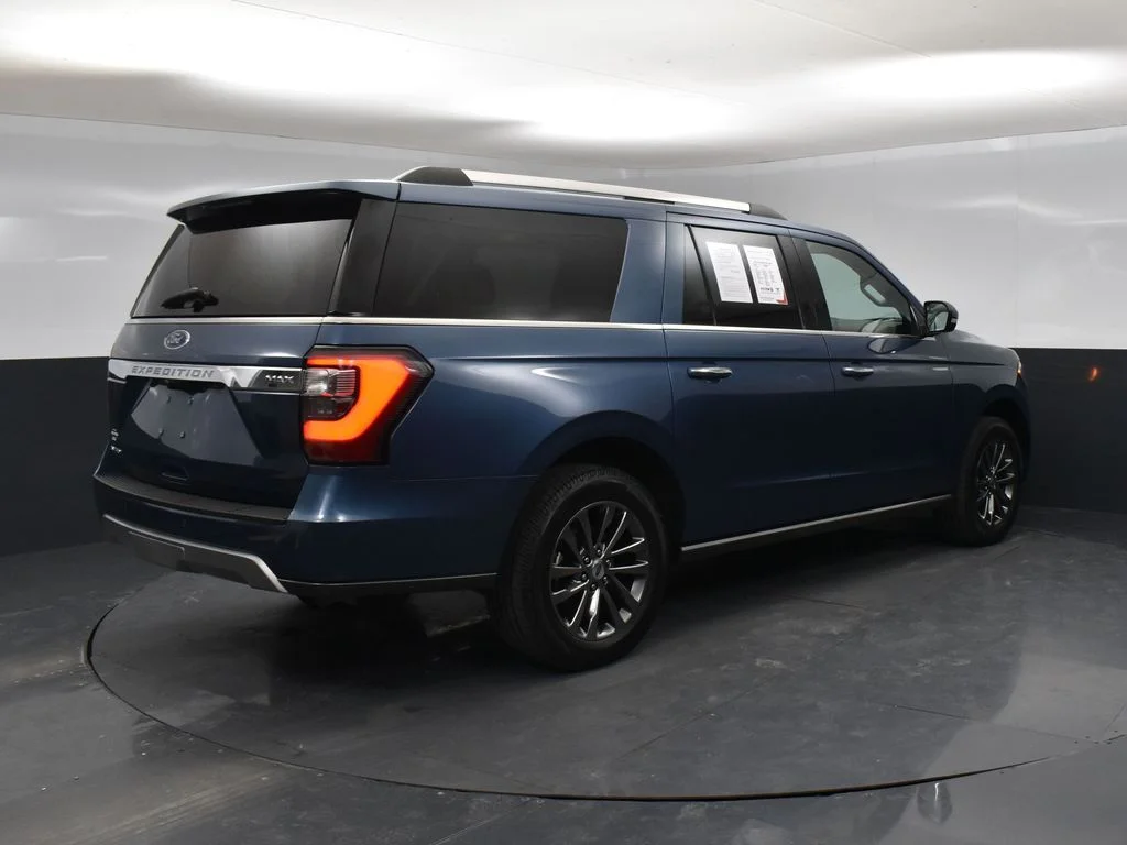 Used 2020 Blue Ford Limited image 2