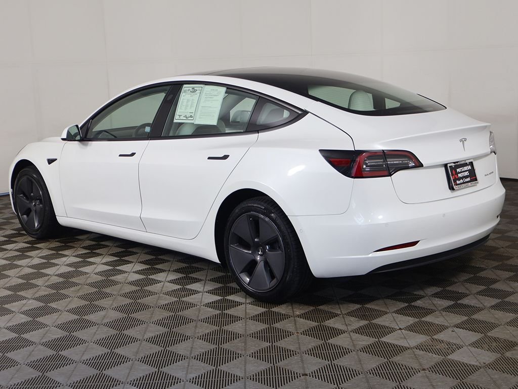 Used 2022 White Tesla Long Range image 10
